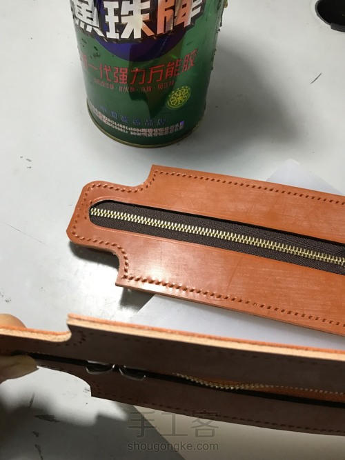 自己动手来做一个高大上的杜勒斯风格公文包吧