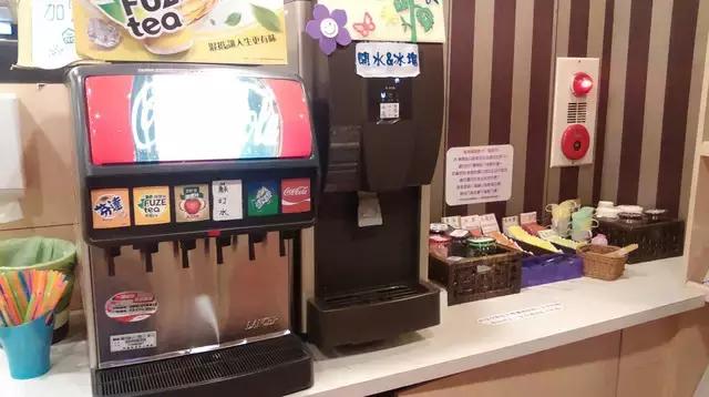 日本单人能够躺的网吧,日本可过夜网吧