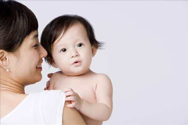 回老家身上长红疙瘩怎么回事很痒,五岁小孩身上起红疙瘩很痒怎么办