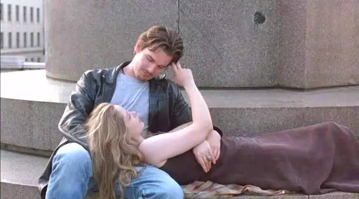 情人节礼物挑这几个准没错 (情人节礼物总有一款合适你)