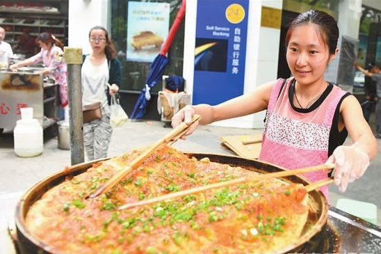 学校门口卖酱香饼能够吗,卖土家酱香饼需要些什么