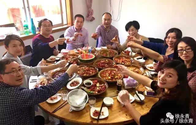 一个正能量网红型企业家，能够顶得上1000名营销人员！