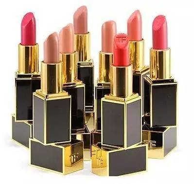 圣诞节送女友什么礼物比较好,圣诞节送女友什么比较好