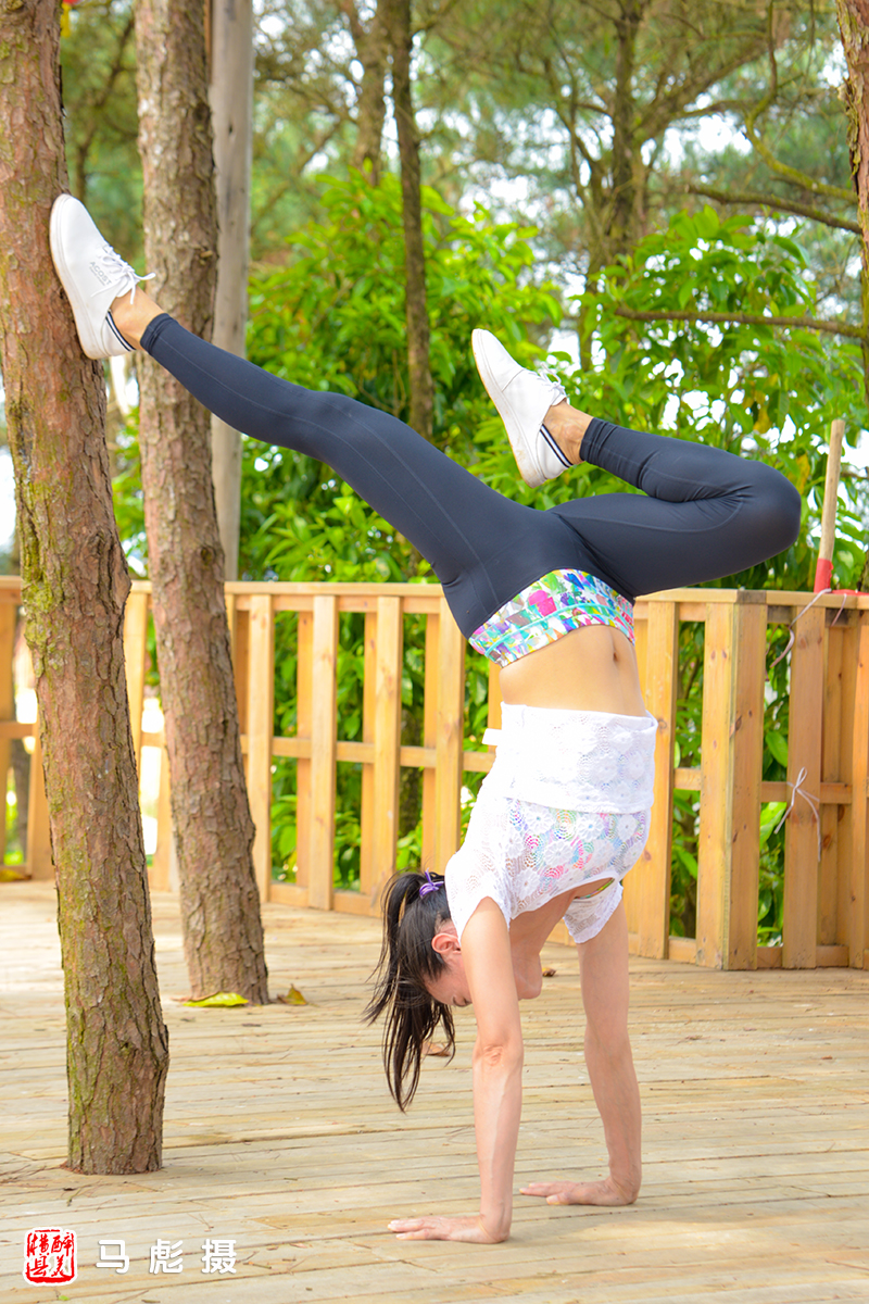 广西横县景丽瑜伽馆,广西横县景丽瑜伽馆视频