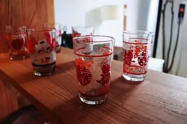 这座藏在旧城区菜市场里的“百货”，装满了老厦门的味道！