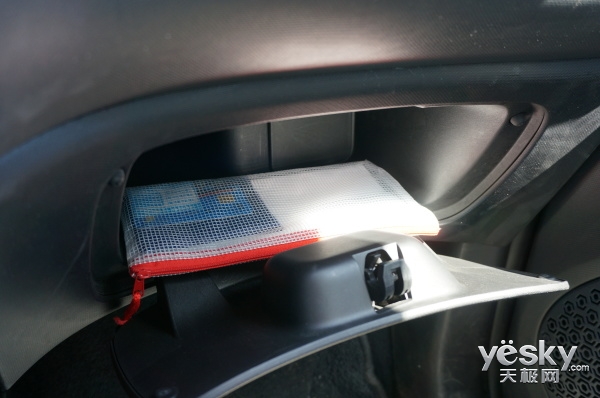 15元开共享汽车靠谱吗,奔驰共享汽车