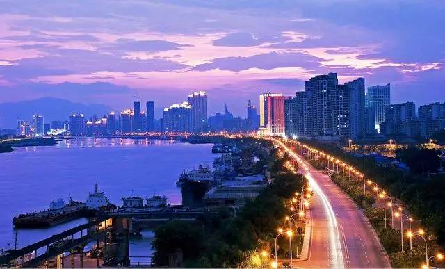 青田买100㎡房的钱，在全国34个城市能买多大的房？算完惊呆了……