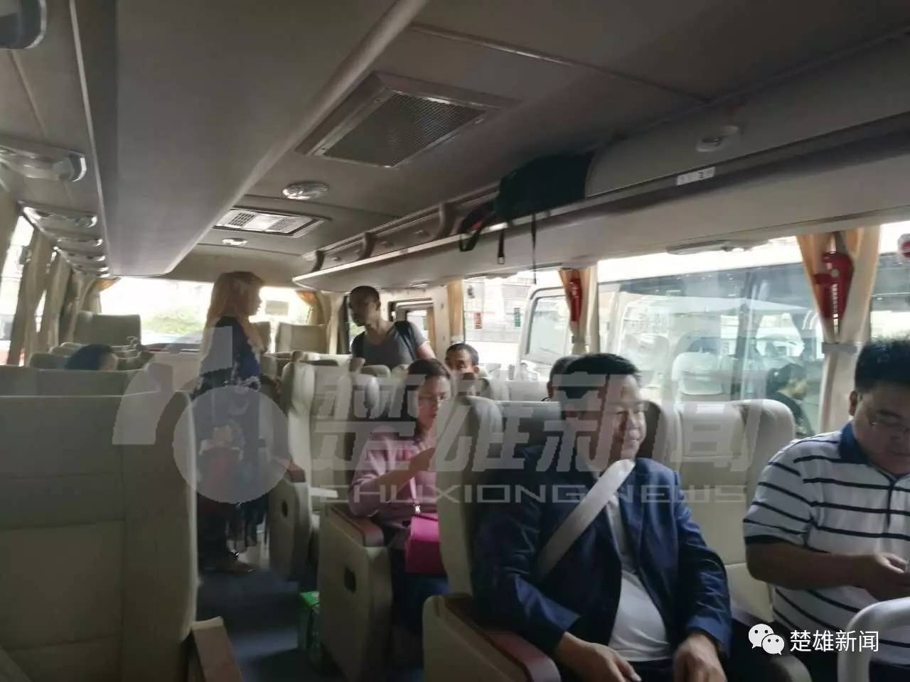 楚雄至长水机场大巴车型,楚雄有没有直达昆明机场的大巴