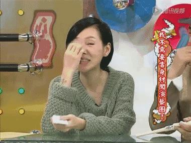 情人节礼物挑这几个准没错 (情人节礼物总有一款合适你)