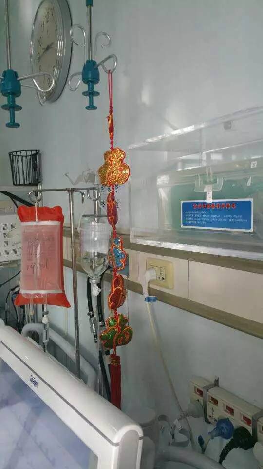 阎老走了，也许你熟悉舞台上的他，却未必了解生活中另一个他