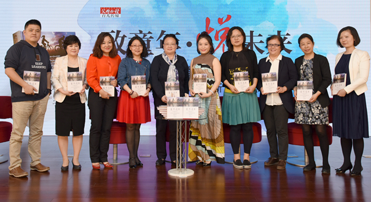 央视美女主持人的纠结：该让孩子学奥数，还是自然养育？
