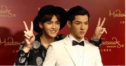 明星蜡像和真人不一样,明星蜡像吓人