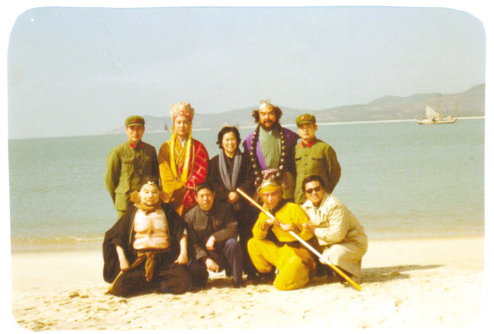 “老母”驾鹤西游去，五圣归真东土来