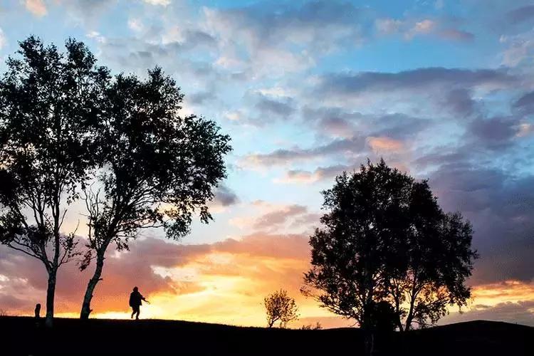 一个家族都能够拥有家谱吗,家谱是延续家族血脉的重要载体