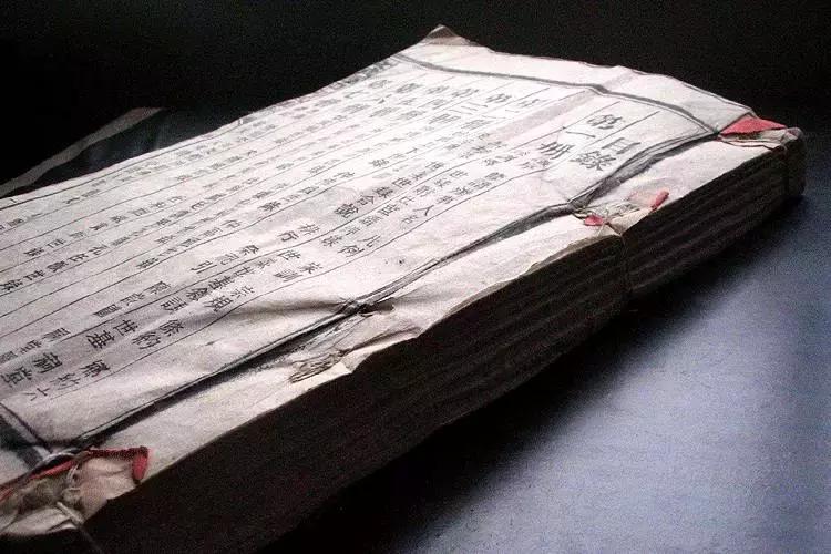 一个家族都能够拥有家谱吗,家谱是延续家族血脉的重要载体