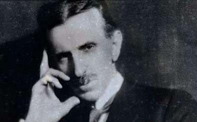 尼古拉特斯拉宇宙方程,尼古拉特斯拉引力理论