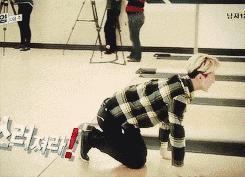 exo世勋鹿晗互动,exo吴世勋腹肌合集