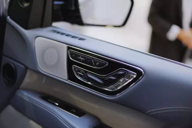 七座林肯navigator报价,林肯navigator新车报价