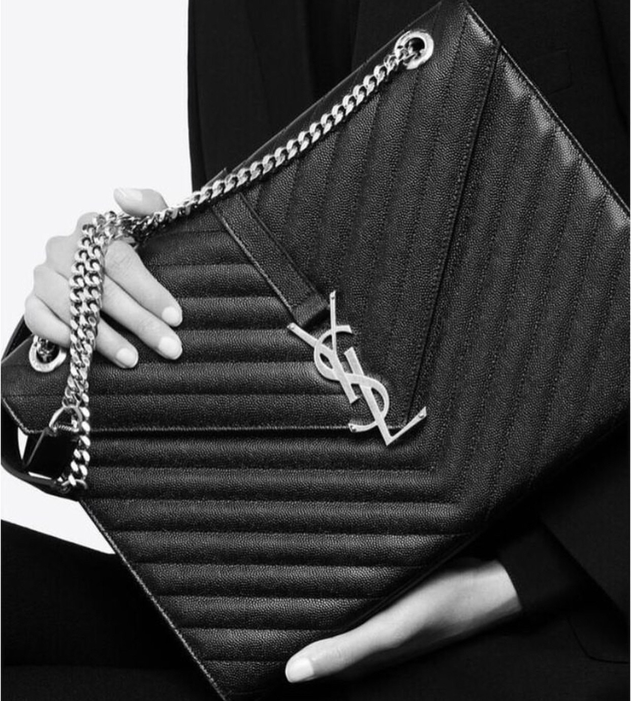 lv三合一和ysl信封包,lvguccichanel包哪个保值