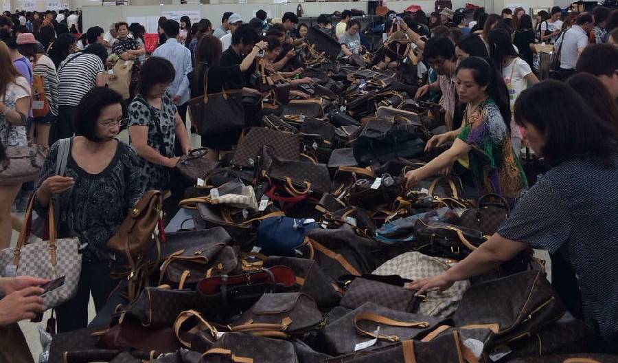 姑娘说我喜欢你,女孩说我就喜欢你这样的怎么回复