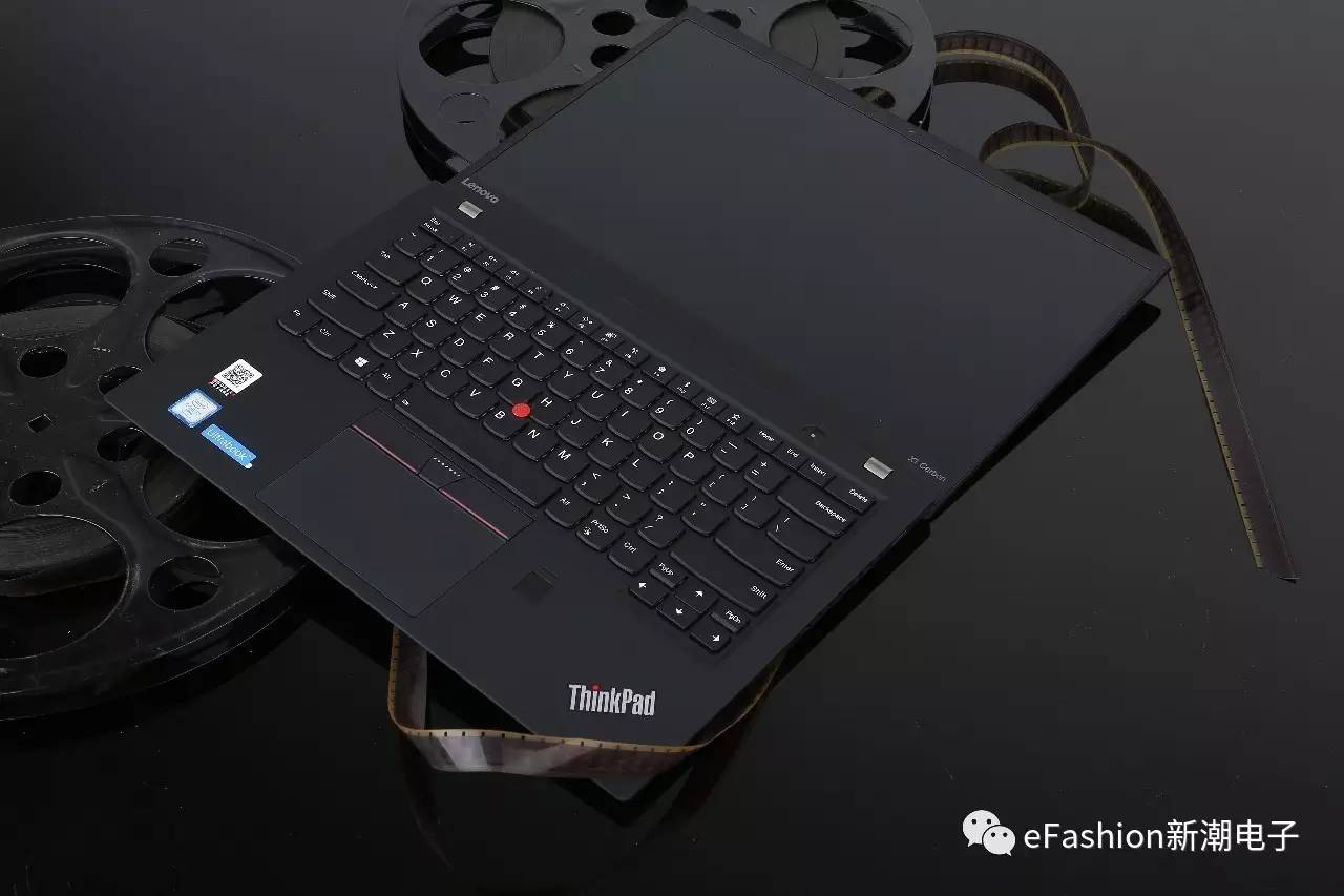 超窄边的thinkpad x1 carbon 2017 (thinkpad x13和华为matebook13)