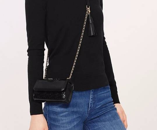 时髦又轻盈特别合适夏天的包包,告别土气包包