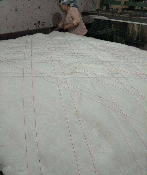 实录：*疆新**特产之一，一床棉花被的加工过程