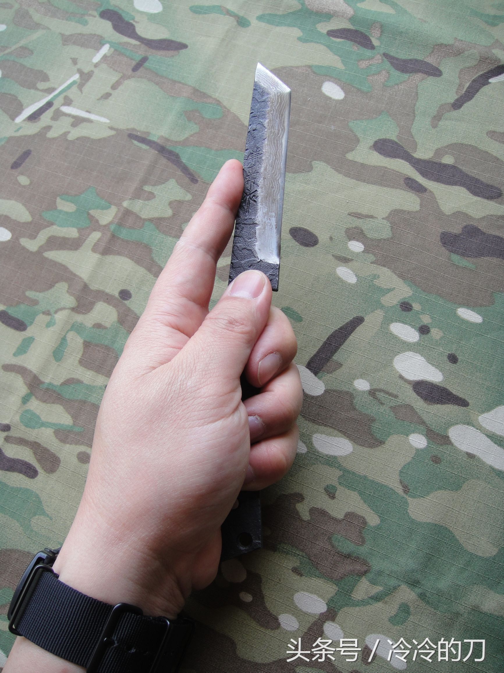 日本人用纸做小刀,日本人小刀