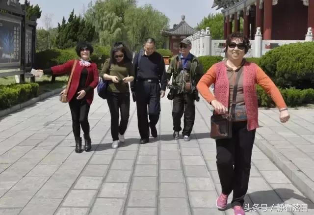 开怀一笑无忌惮，老怪小妖真齐全（红叶网老友聚会图文综合）