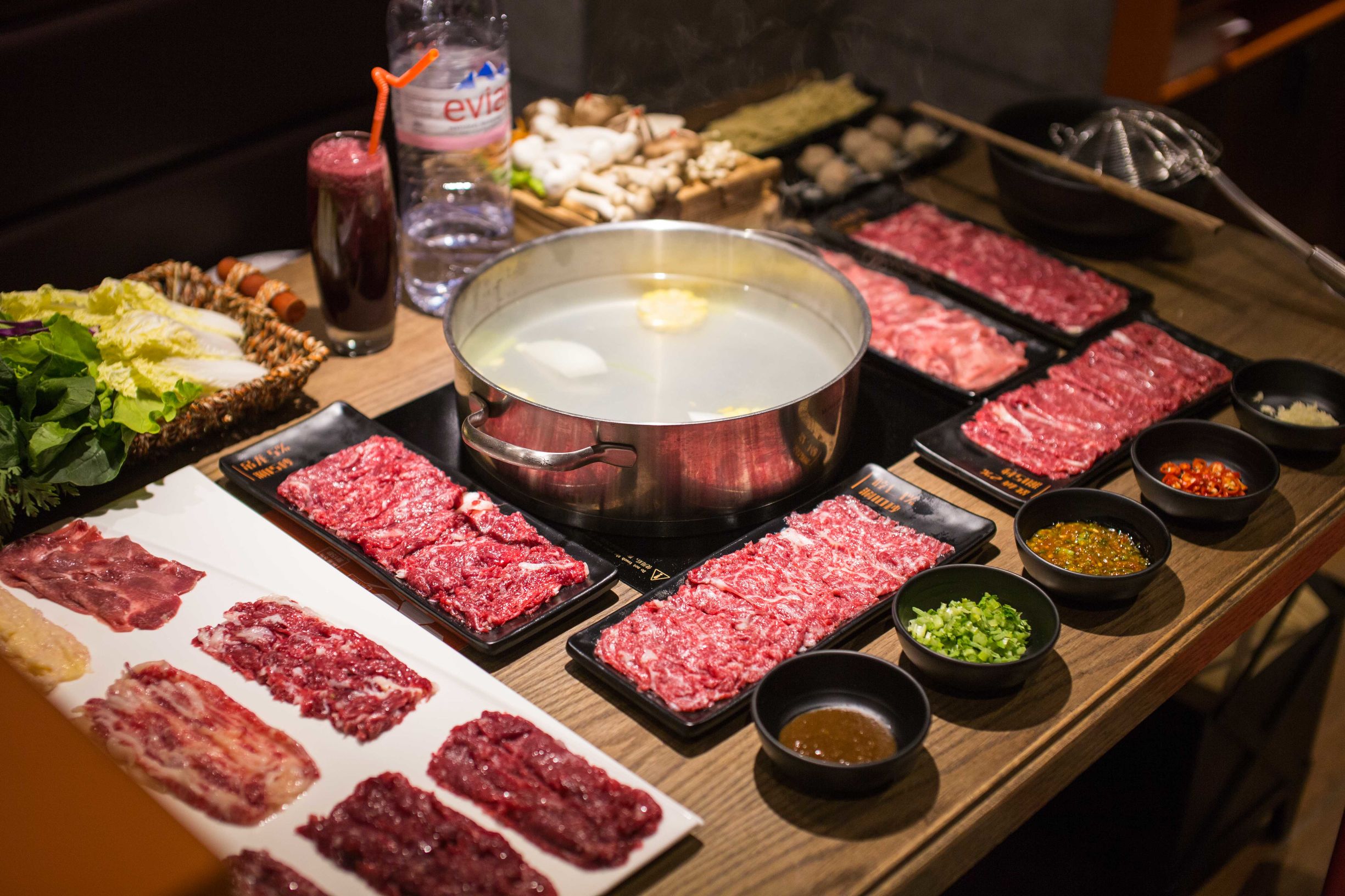 潮汕牛肉凭啥横扫火锅界！潮汕火锅引跑者blublu潮牛专访