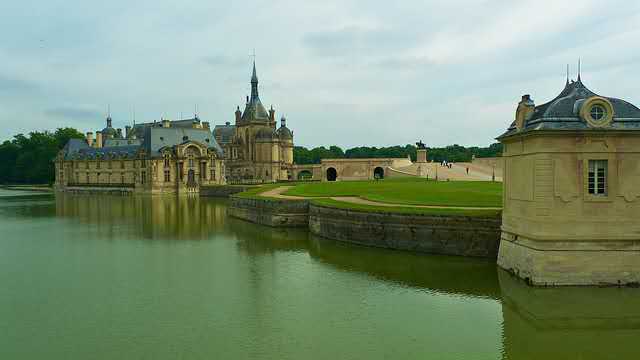 七十迈旅行的视频,七十迈海外自驾