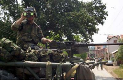 悍马望远镜原型 (悍马望远镜什么意思)