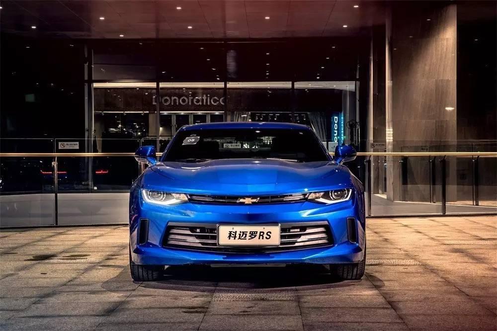 雪佛兰科迈罗rs漂移,雪佛兰科迈罗大黄蜂敞篷版漂移