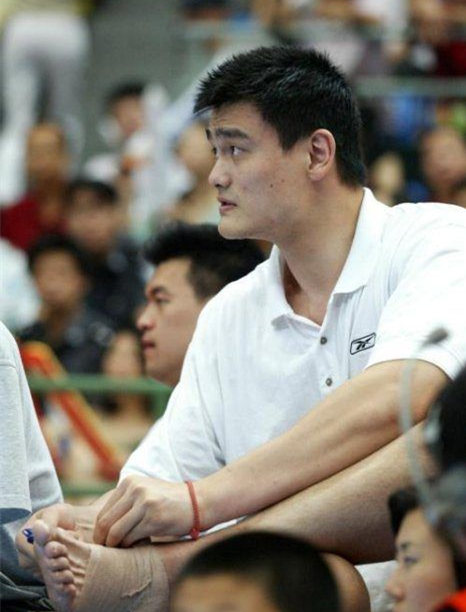 杜锋和李楠篮球水平谁更强,李楠打架完全版解说