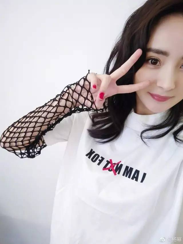 今年最潮的衣服,今年最流行的衣服30多岁穿的