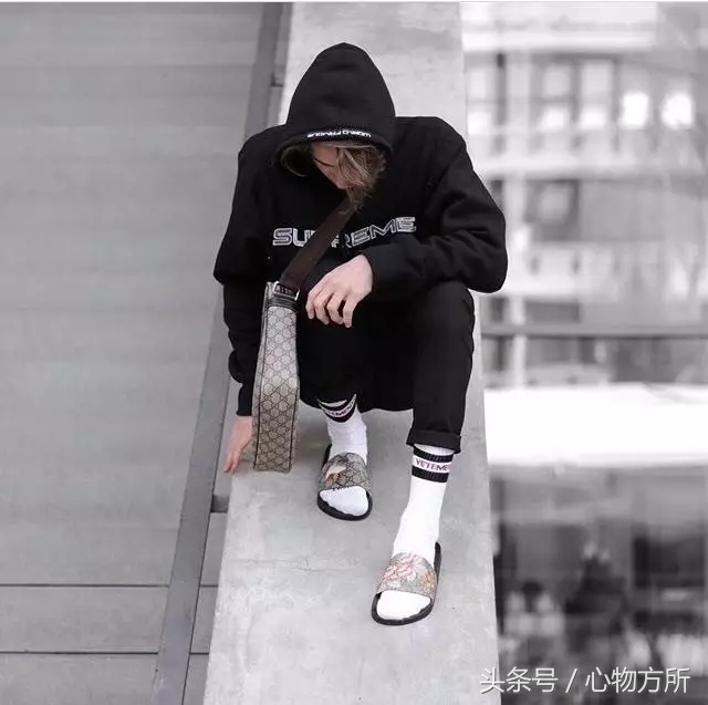 男澡堂防滑拖鞋,澡堂拖鞋底镂空