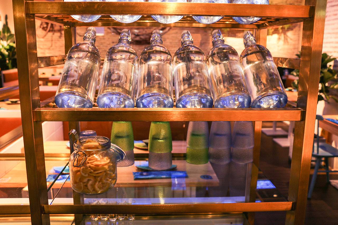 深圳一家有意思的烤鱼店,深圳第一家脆皮烤鱼