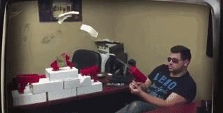 闲侃丨它的诞生或许只为让我们感受什么叫“爽”！