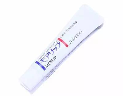 怎样淡化唇纹效果最好的方法,减少唇纹的有效方法