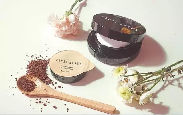 几款轻薄气垫拯救你的烈烈夏日！