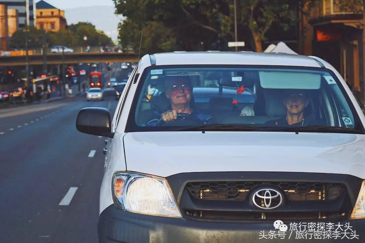 中国哪里能够抱考拉,全球哪里能够抱考拉