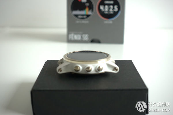 garmin运动手表fenix5,garmin全新旗舰腕表fenix6