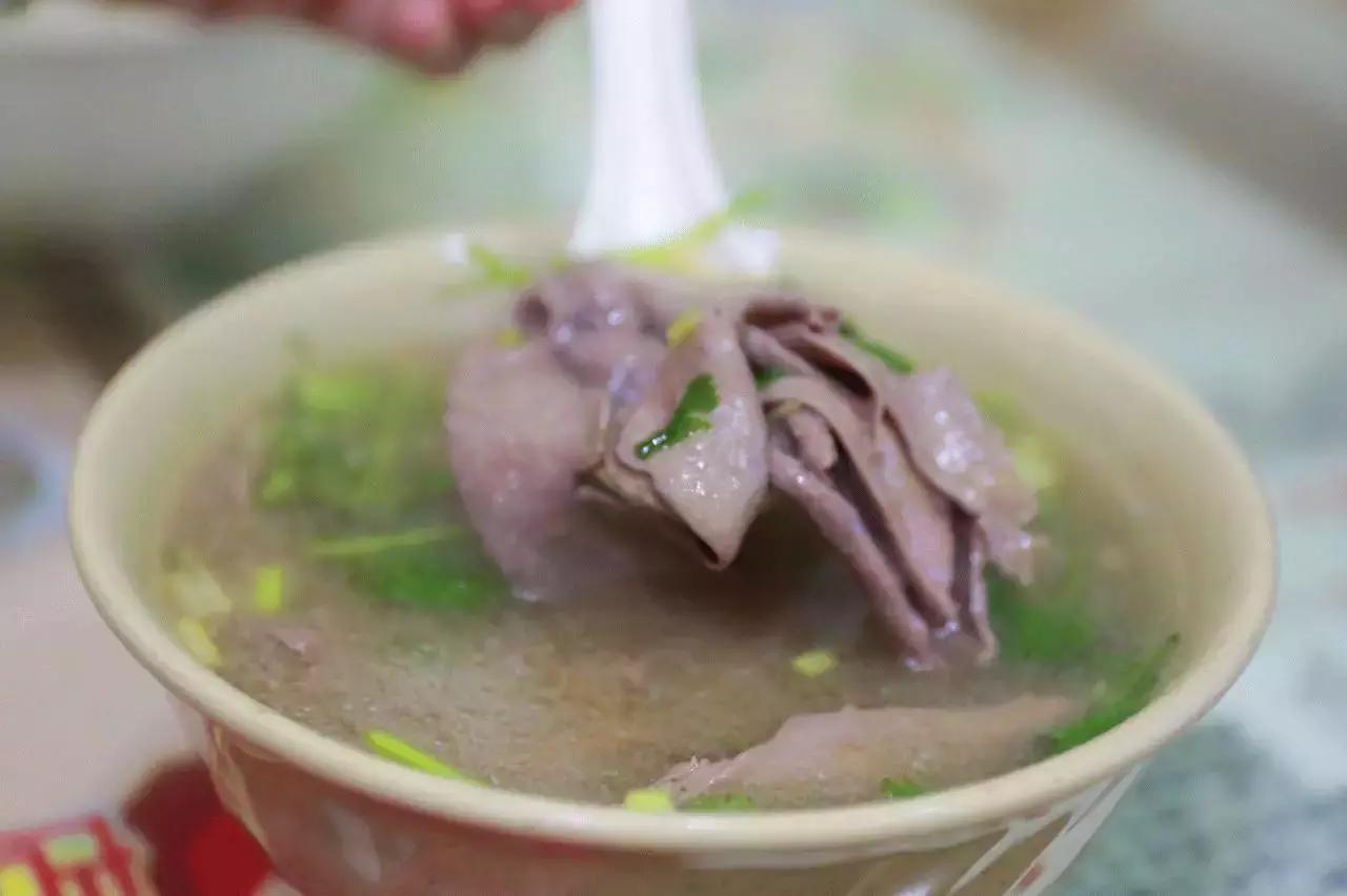 来龙岩必吃的清汤粉,龙岩最好吃的牛肉粉