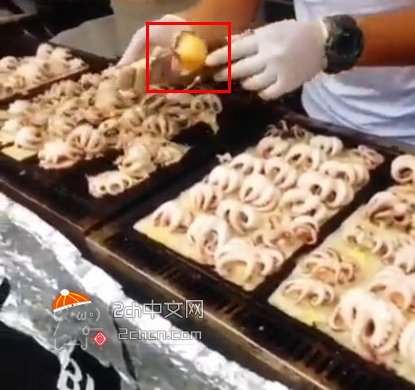 日式章鱼小丸子正宗做法,中国的章鱼小丸子怎么那么小