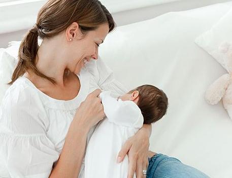 哺乳期能够吃中成药感冒药吗,哺乳期能吃感冒药吗