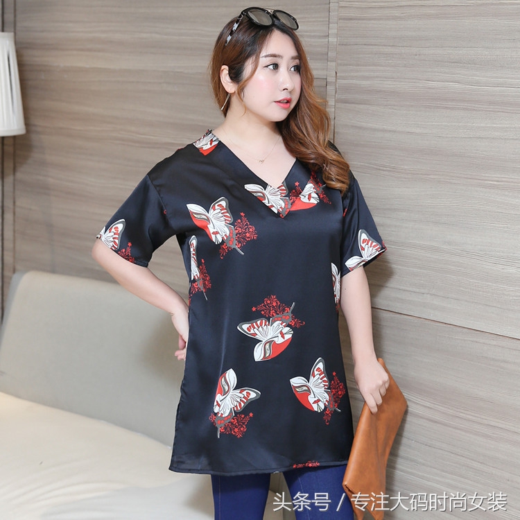 奔三奔四的女性这样穿也很好看,奔四奔五夏季女人穿什么衣服好看