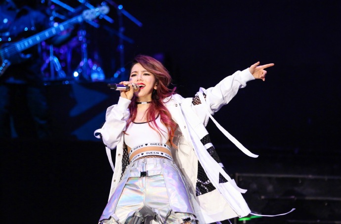 邓紫棋张杰和谢娜,张杰和邓紫棋谢娜