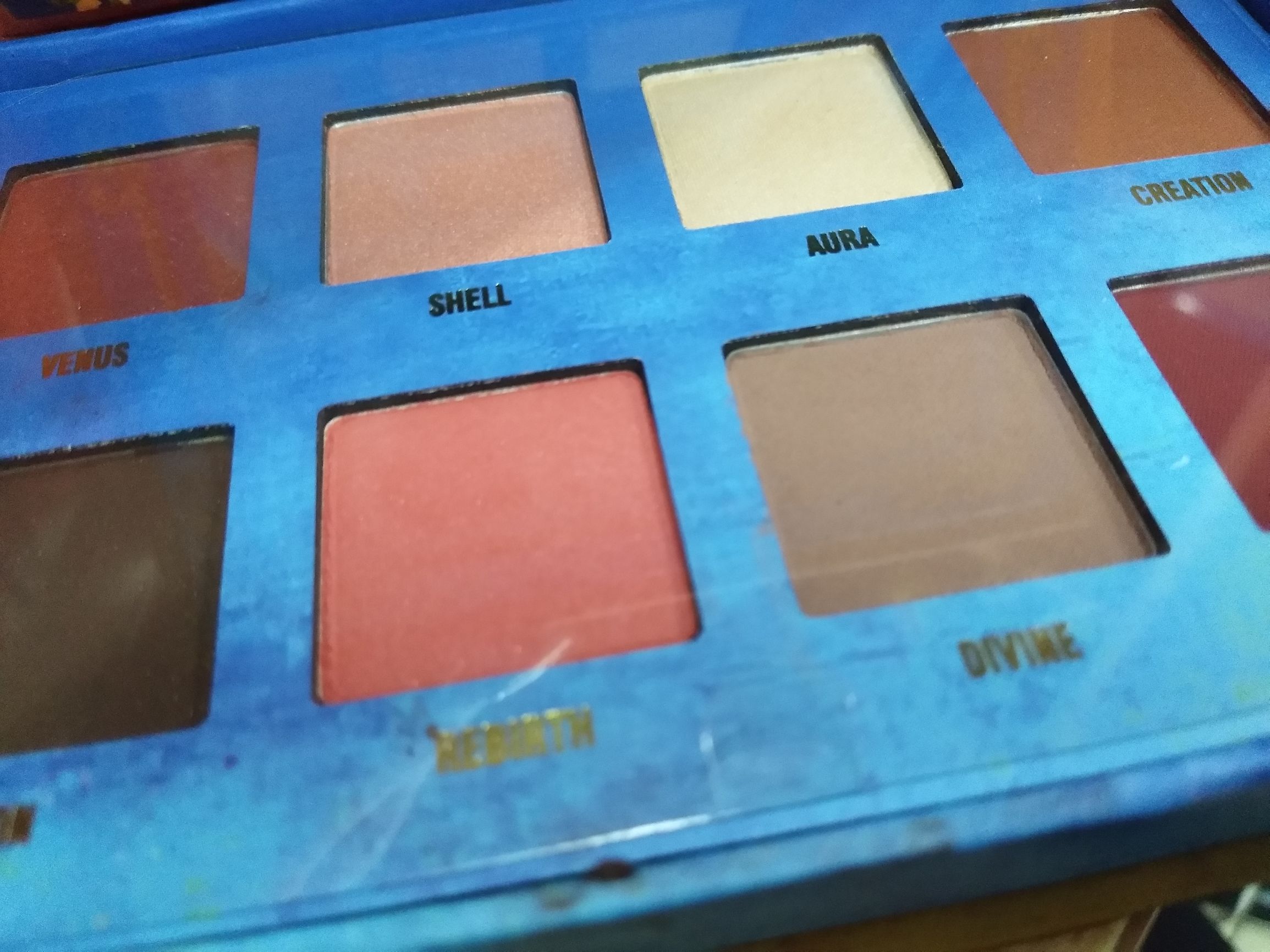 9盘眼影试色大全,美到哭的眼影试色