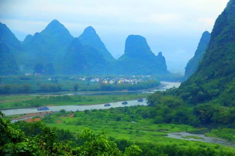 元宝山下，山水云间，悠悠闲云时光，恰好那时我也在