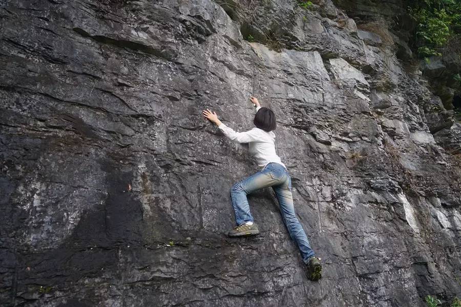 元宝山下，山水云间，悠悠闲云时光，恰好那时我也在